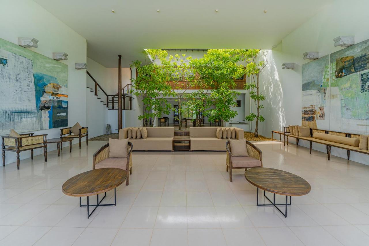 מיריסה Three Gables Boutique Villa מראה חיצוני תמונה